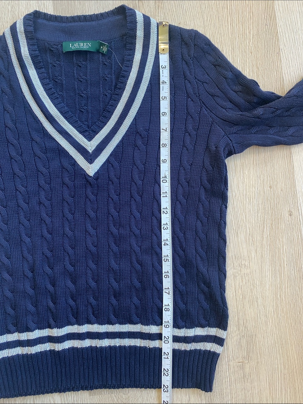 Lauren Ralph Lauren Navy Cable Knit V-Neck Sweater Preppy NWT M - Picture 10 of 10